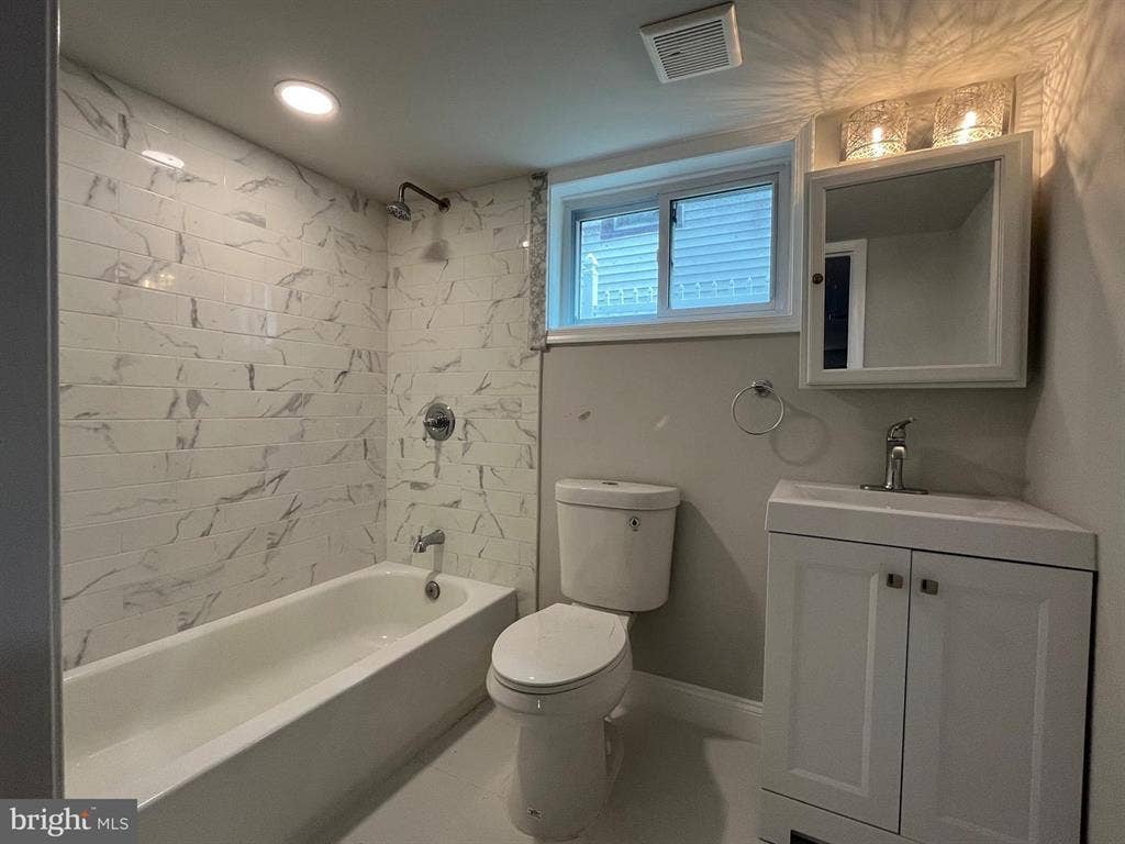 Room For Rent in a Remodeled Home!