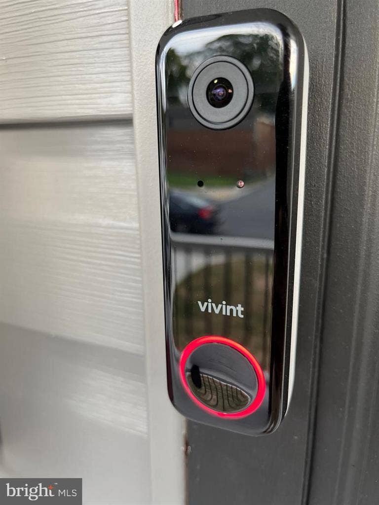 Room for Rent in Remodeled Home