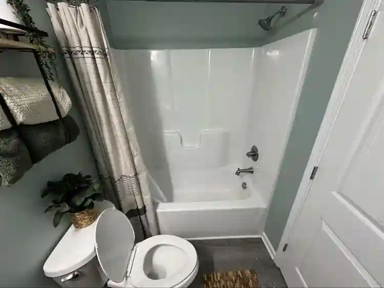 Room for rent in a shared house