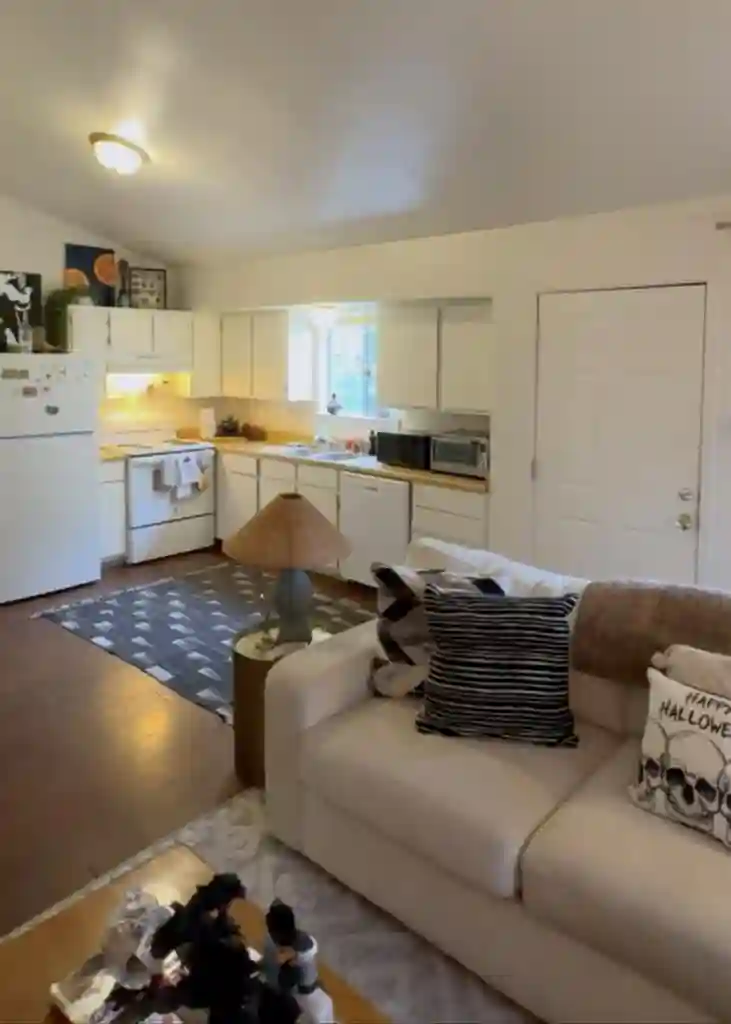 bathroom for sub-lease!