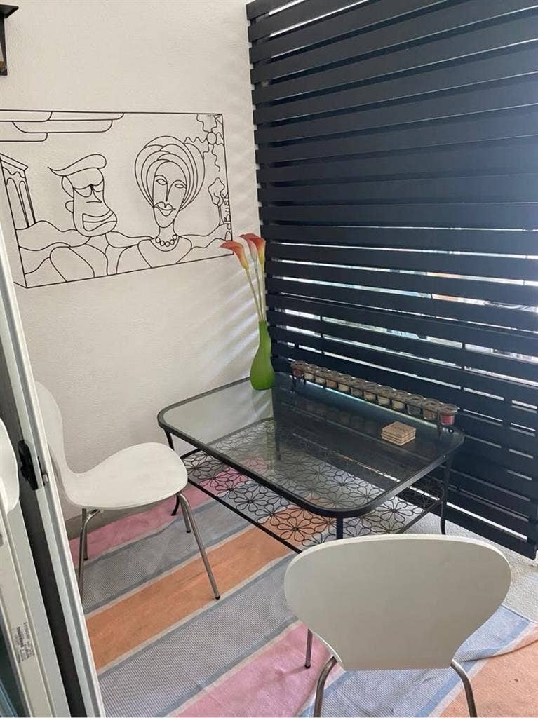 MASTER BEDROOM AVAILABLE WEHO