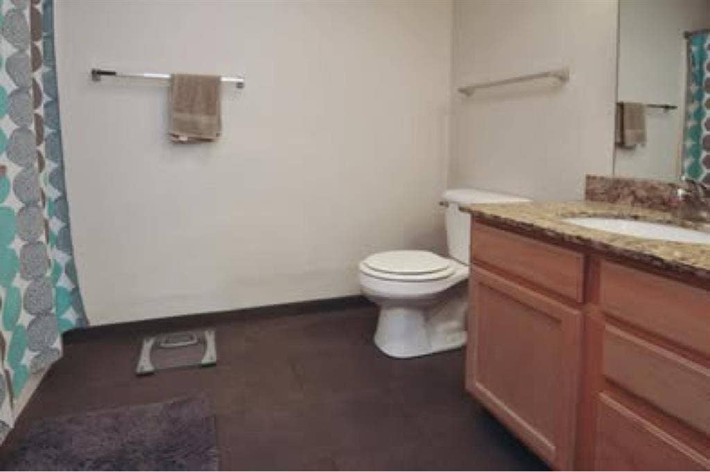 FURNISHED BEDROOM SUBLEASE