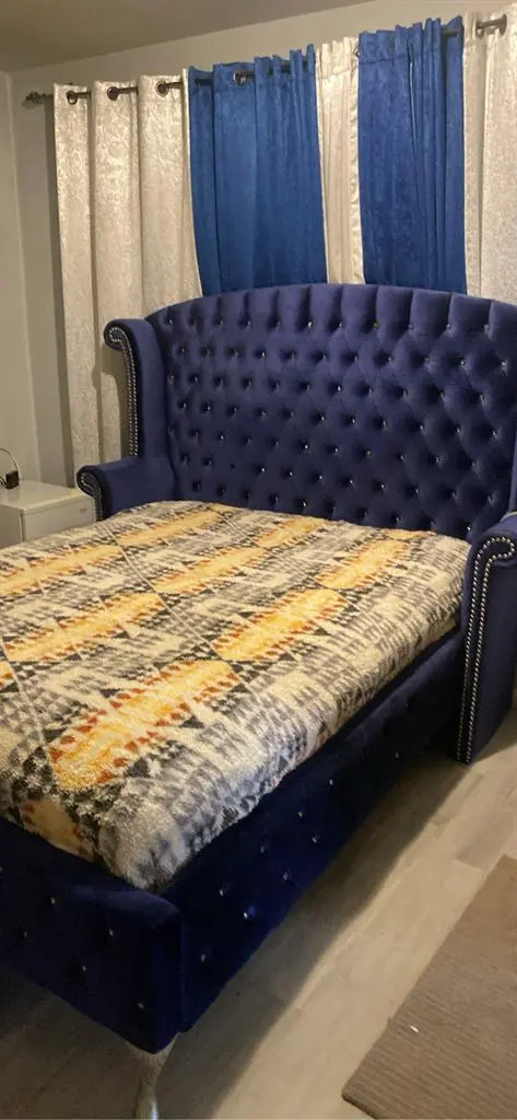 Private single room for rent