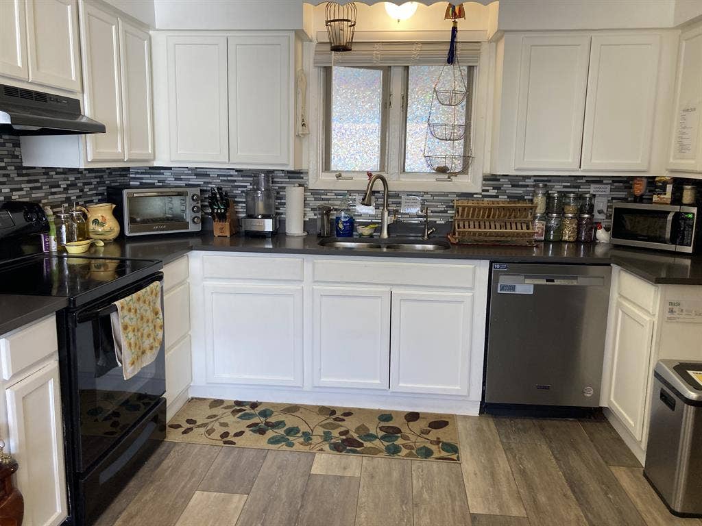 Furnished Room in Chill House