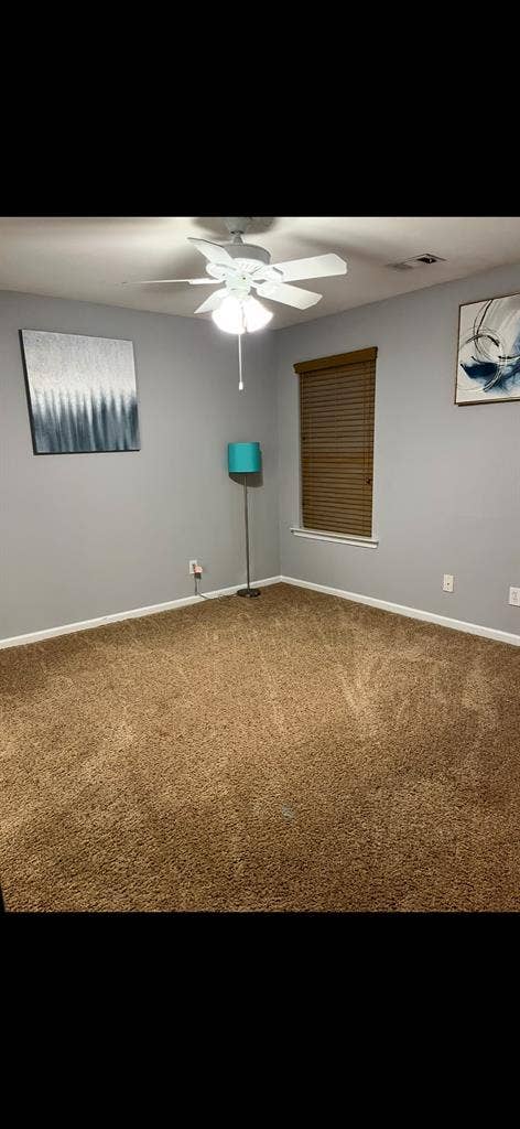 1 bedroom with private bathroom