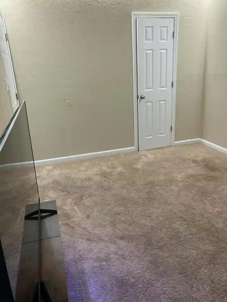 Cute Room right outside of downtown