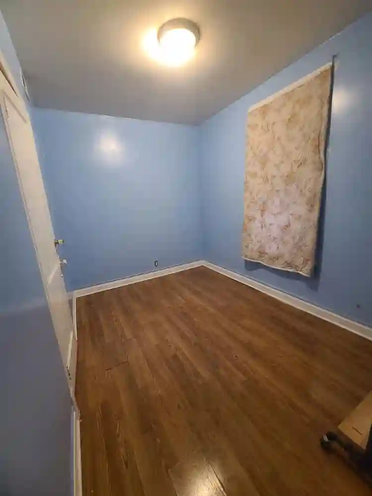 Cozy Room For Rent (Brighton Park)