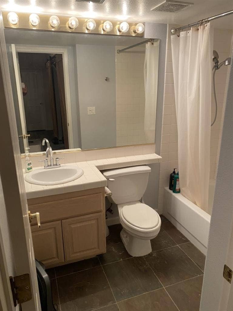 Bedroom, office, bathroom & storage