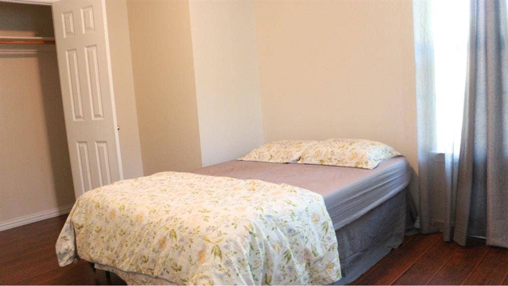 Room for Rent - Utilities Included