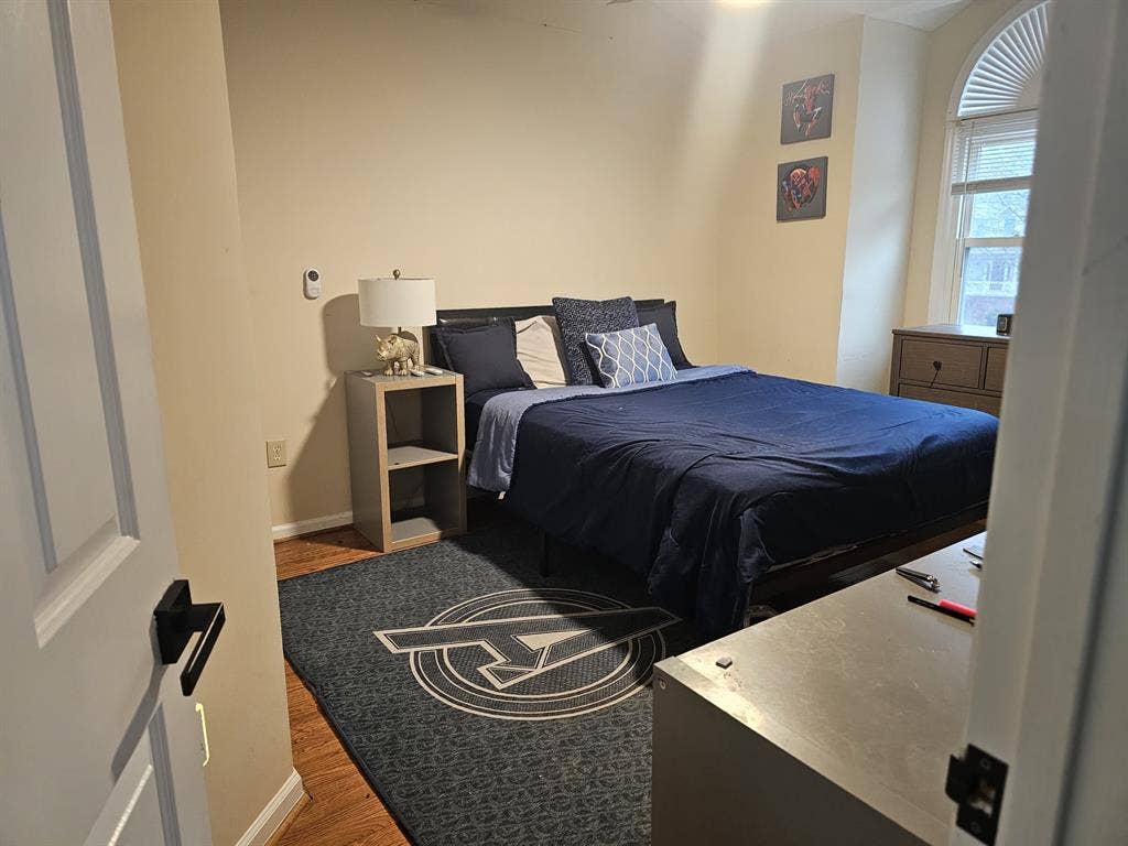 Harrisburg home seeking Roommate