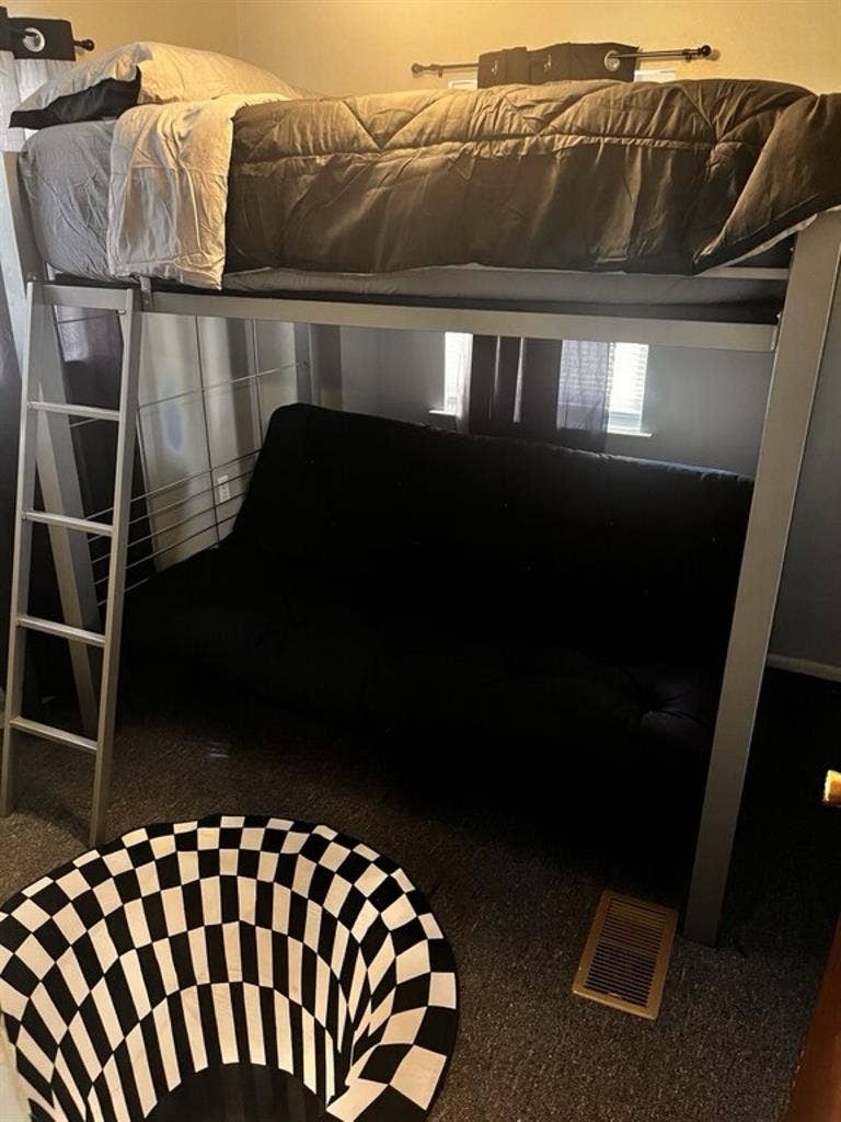 Relaxing River Housee