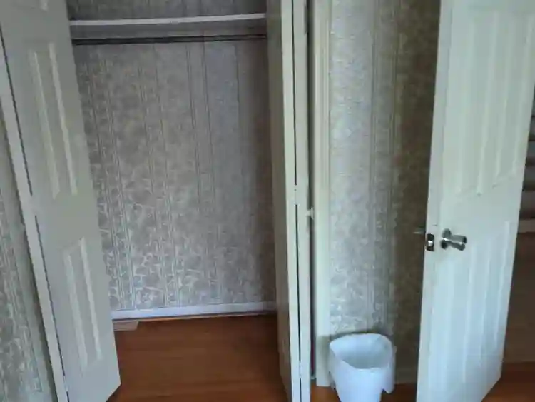 Private room for rent