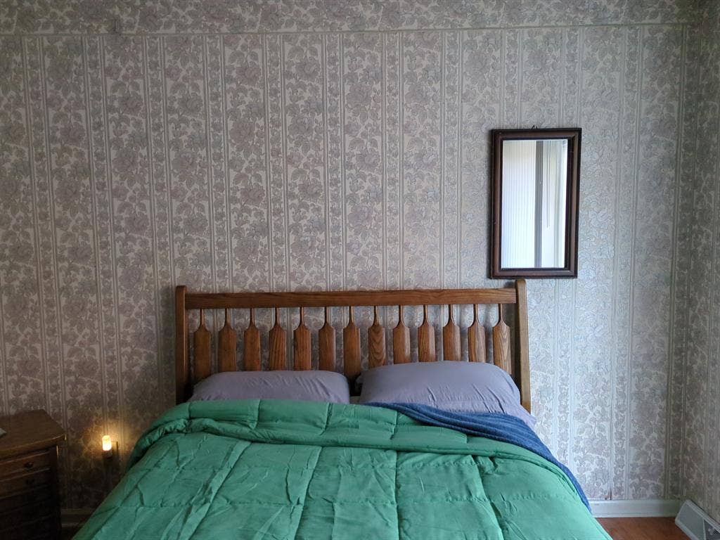 Private room for rent