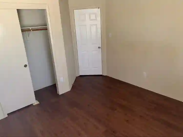 Bedroom with all utilities paid