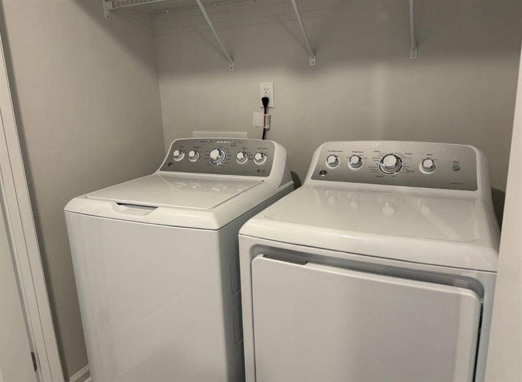 Private room available for rent