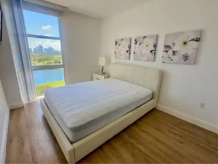 Cozy room for rent- great location