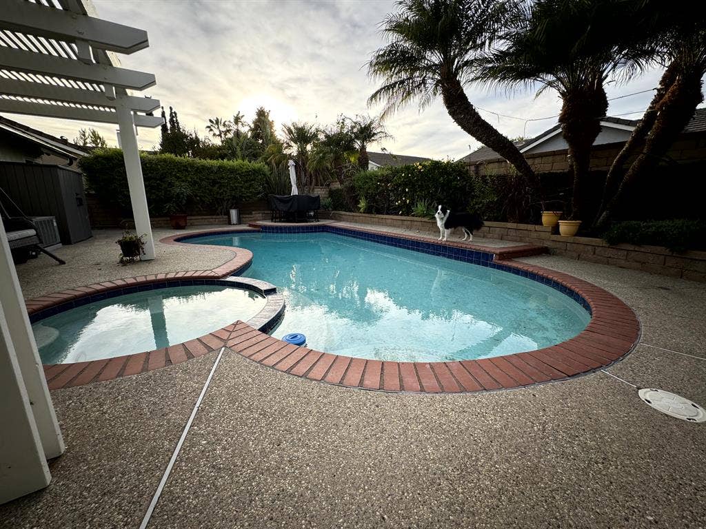 Furnished room in well kept home