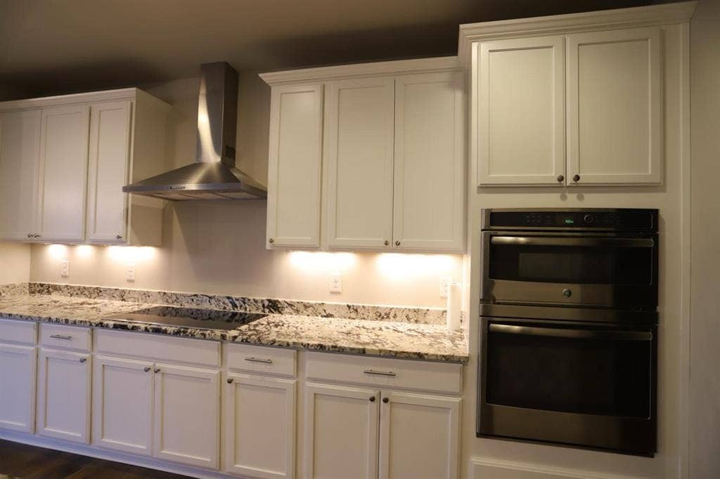 合租 女士 优先 独立卫生间。拎包入住