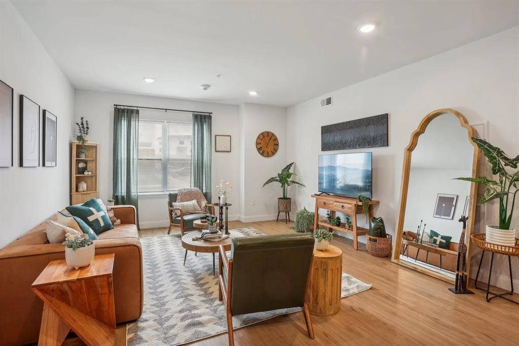 Room in Willow Grove, PA