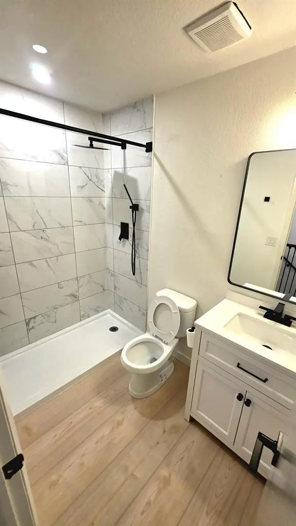 2 ROOMS and Private Bath in Arvada