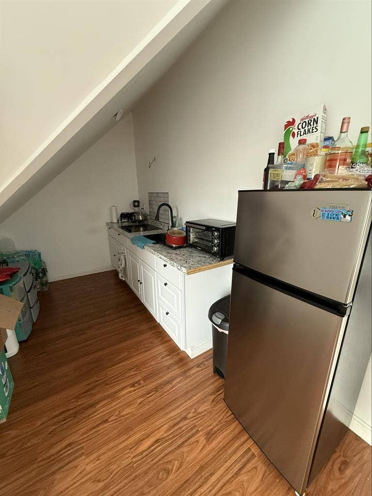 Two Bedroom Apt Everything included