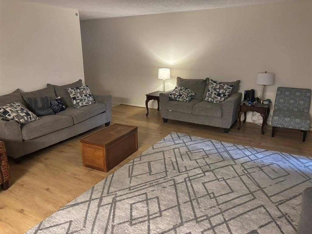 Smyrna Private Bedroom & Bathroom