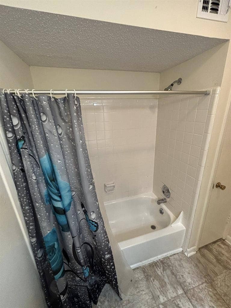 Smyrna Private Bedroom & Bathroom