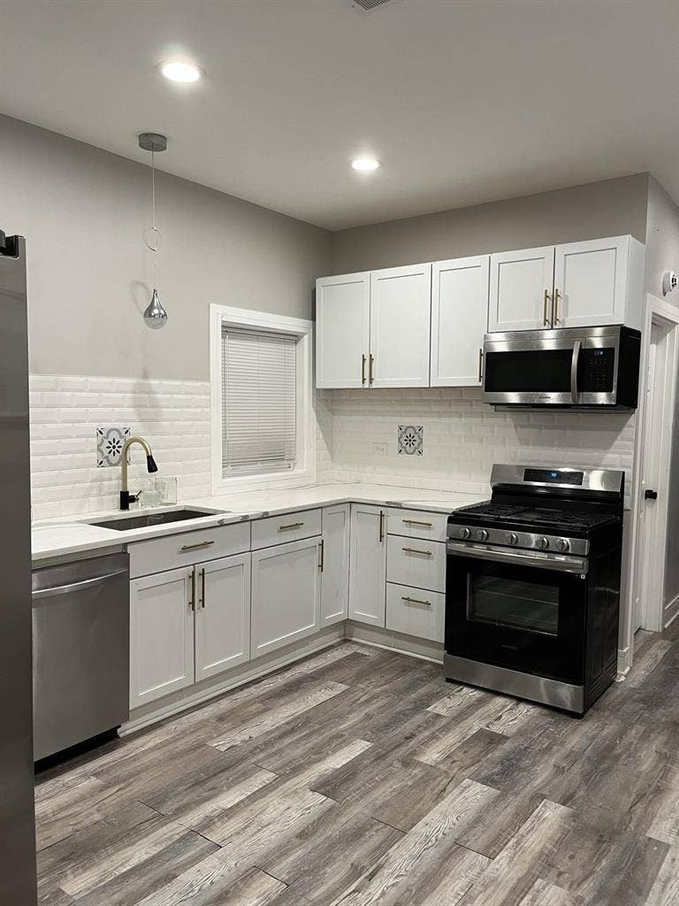 Private Room + WiFi 🏳️‍🌈 Roomies