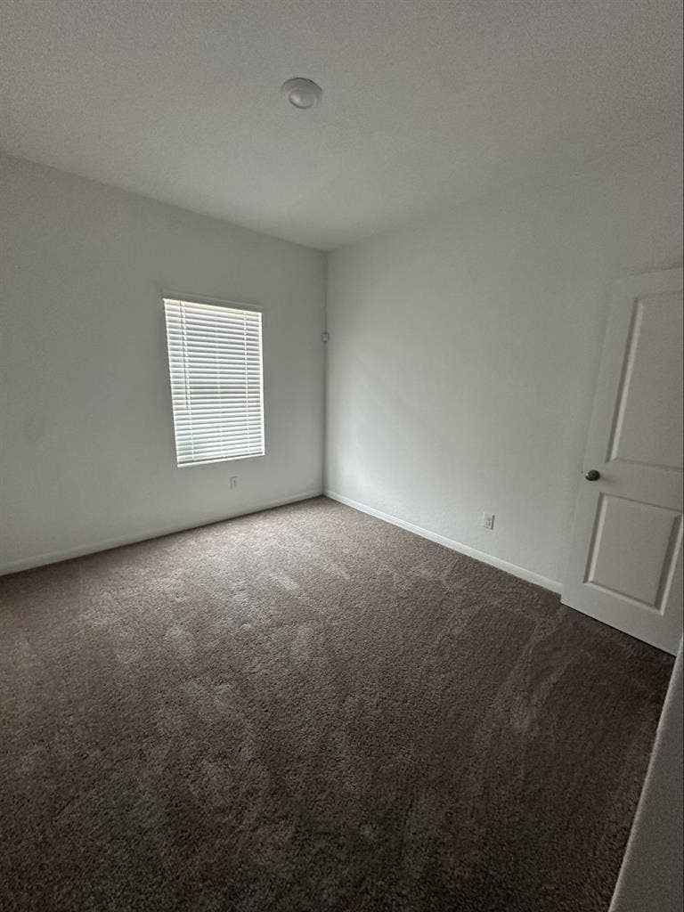Roommate Wanted in Home