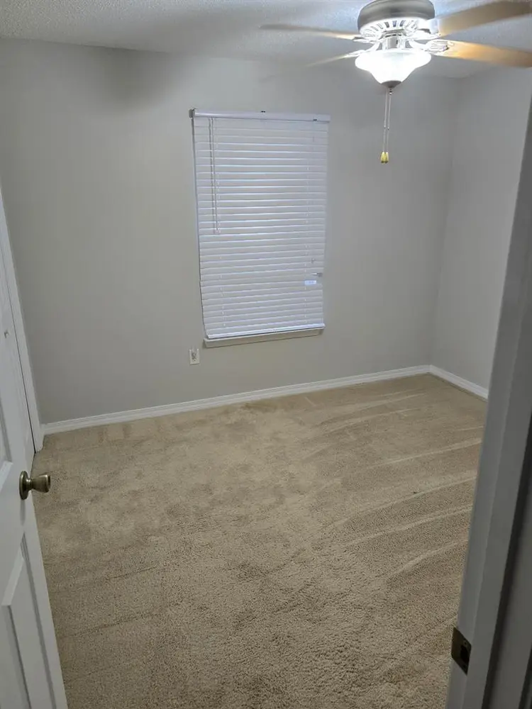 High quality property in Crestview,