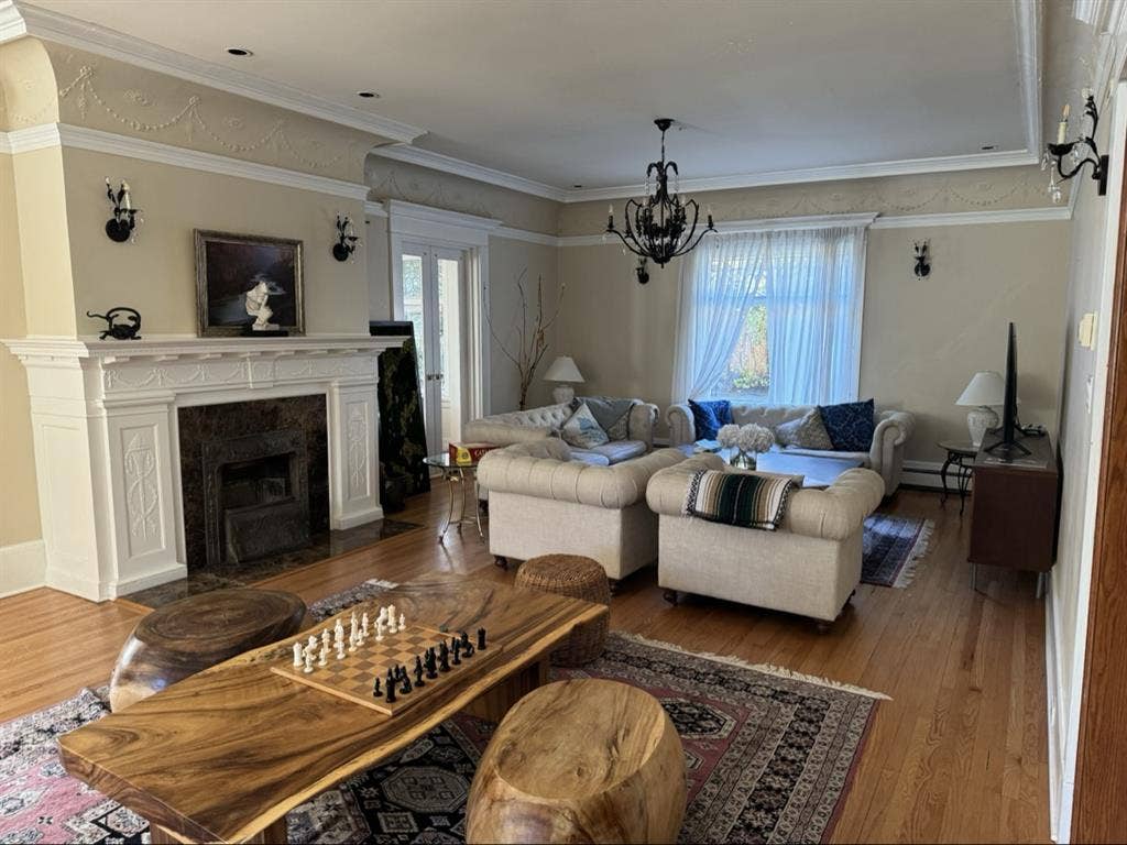 Like with Like-Minded People!