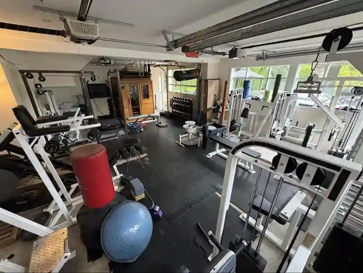 Like with Like-Minded People!