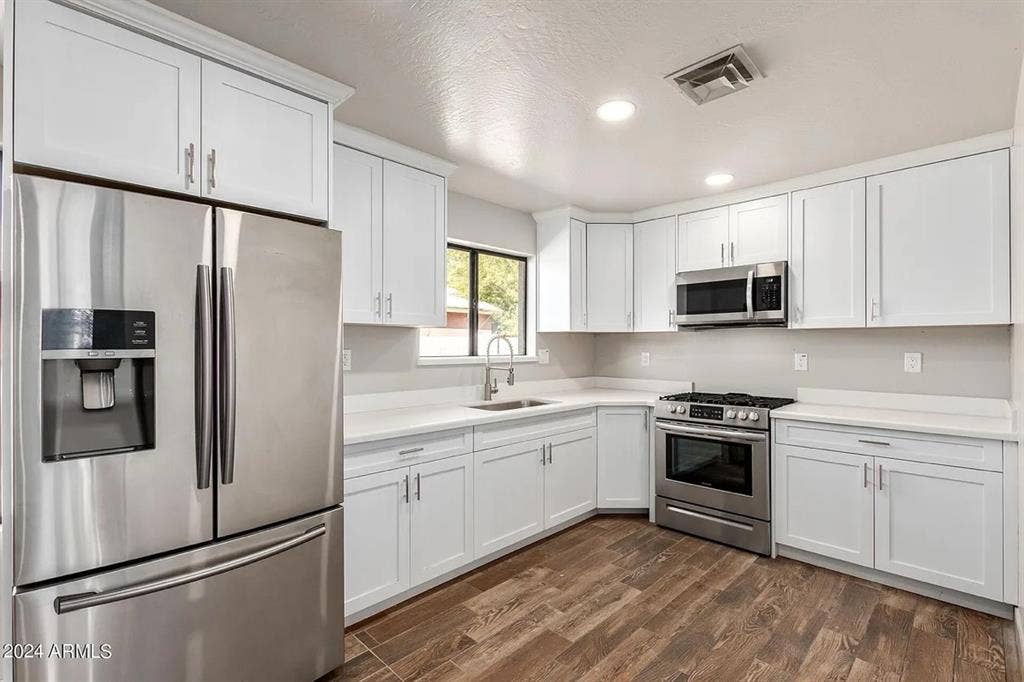 Rooms for rent in remodeled home