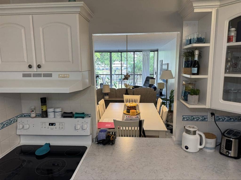 Room, walk in closet, large bath