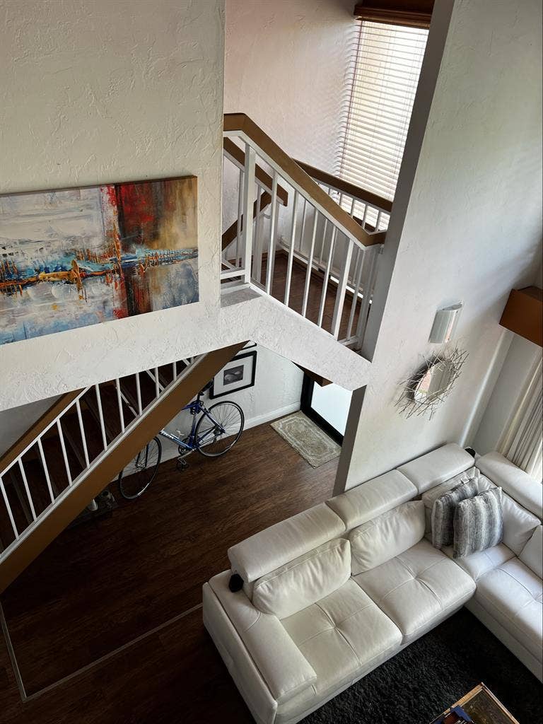 Spacious and modern room