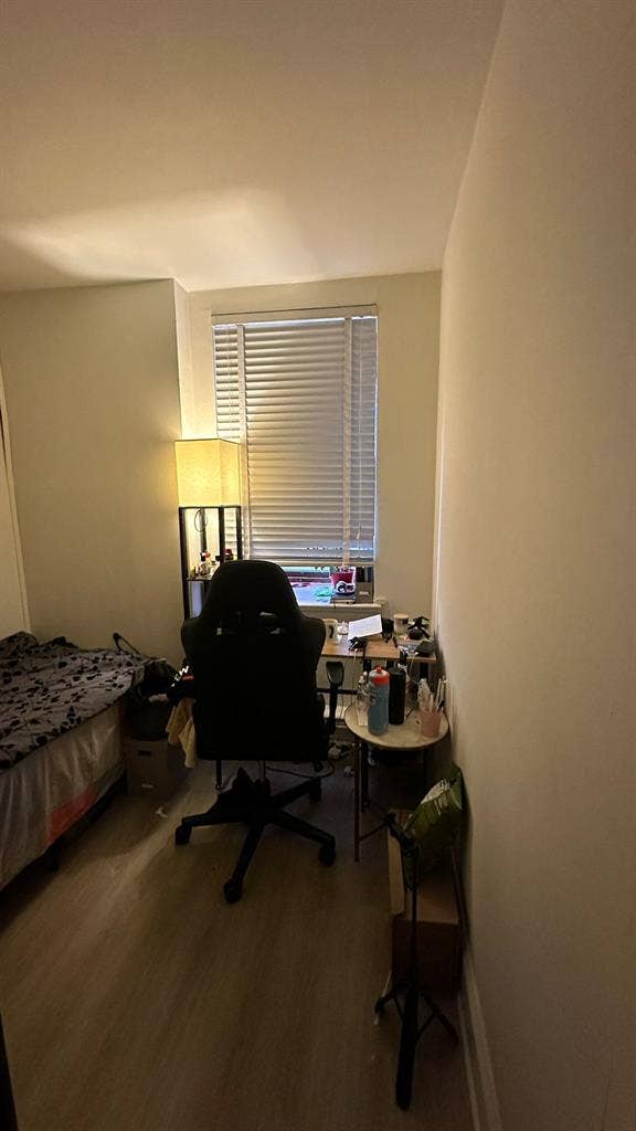 ✨Affordable Room in Midtown South✨