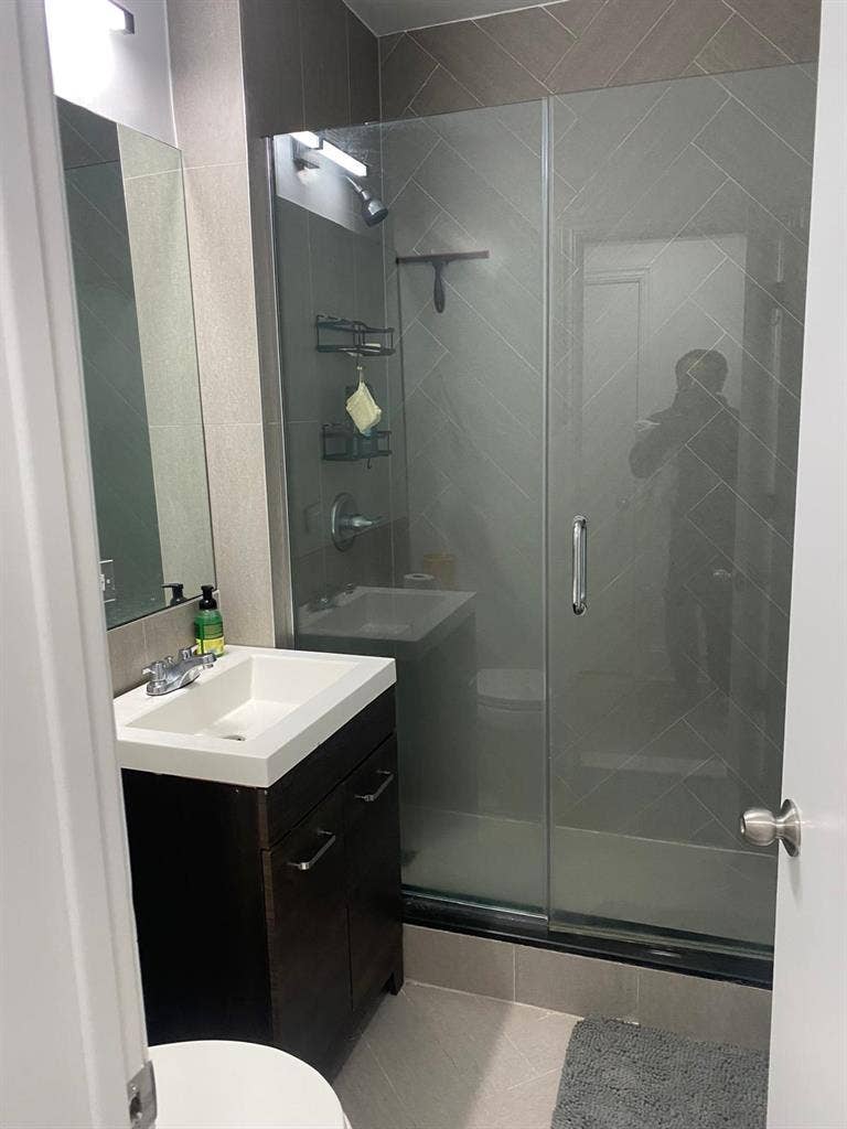 ✨Incredible deal in Midtown South ✨