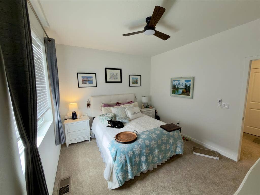 Private bedroom/bathroom for rent