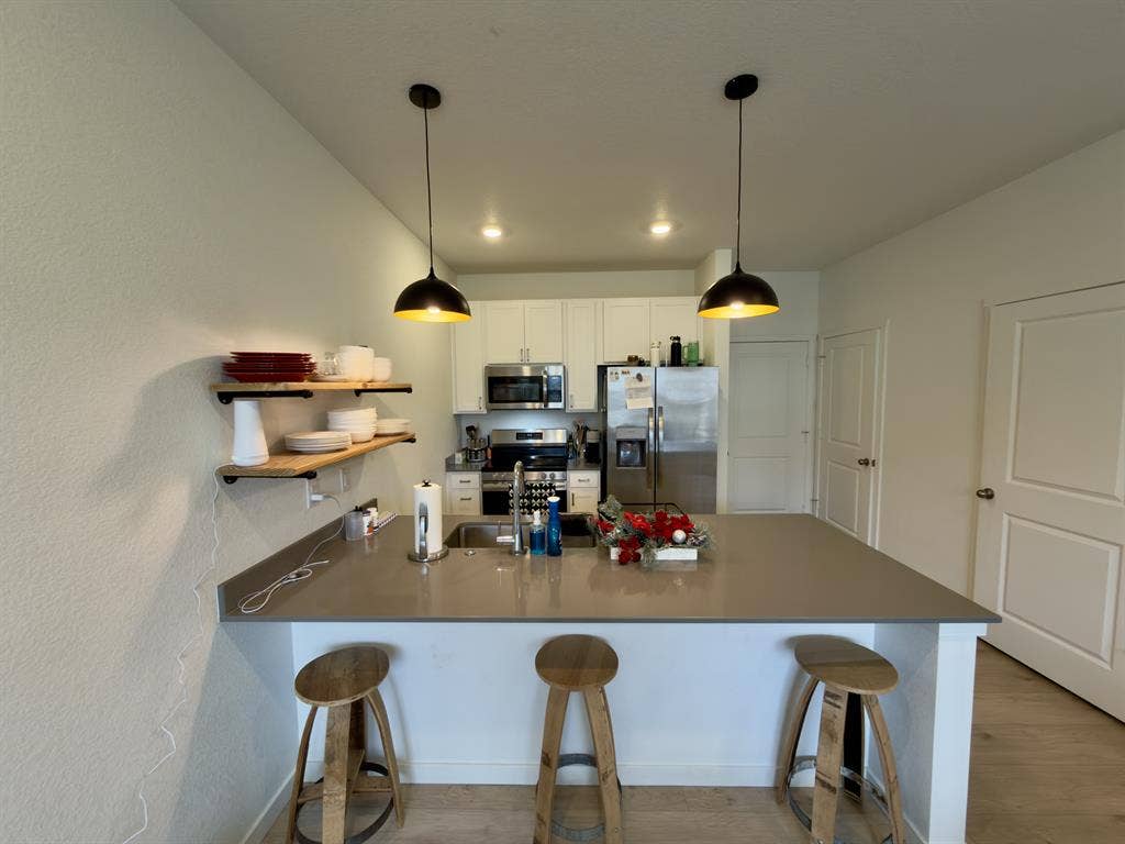 Private bedroom/bathroom for rent