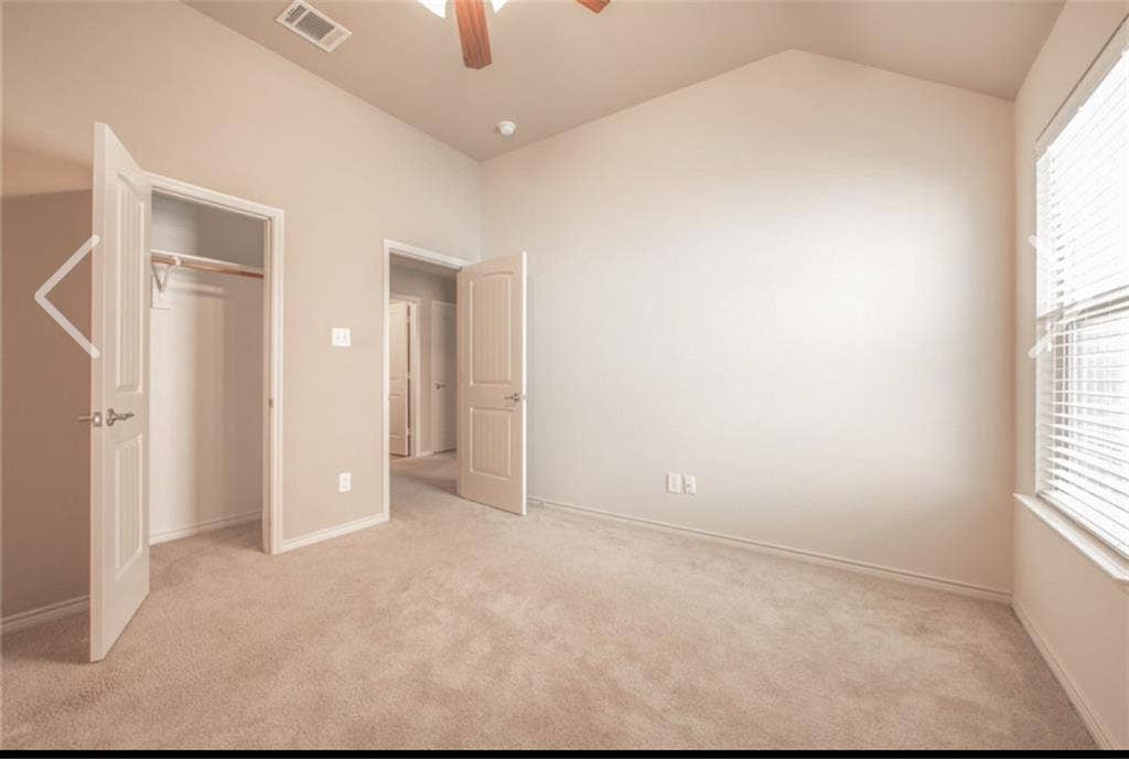 Private room/bath in McKinney