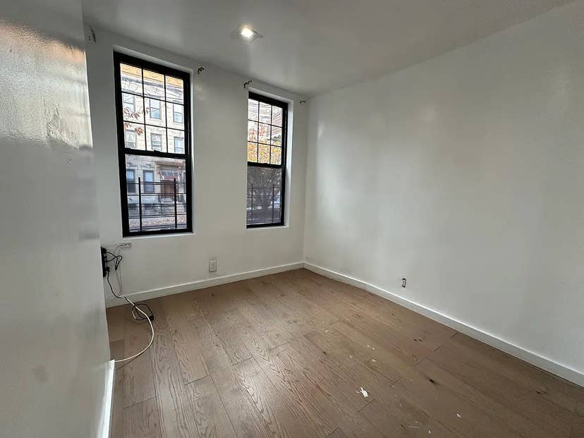 GORGEOUS BRAND NEW 1BDR unit