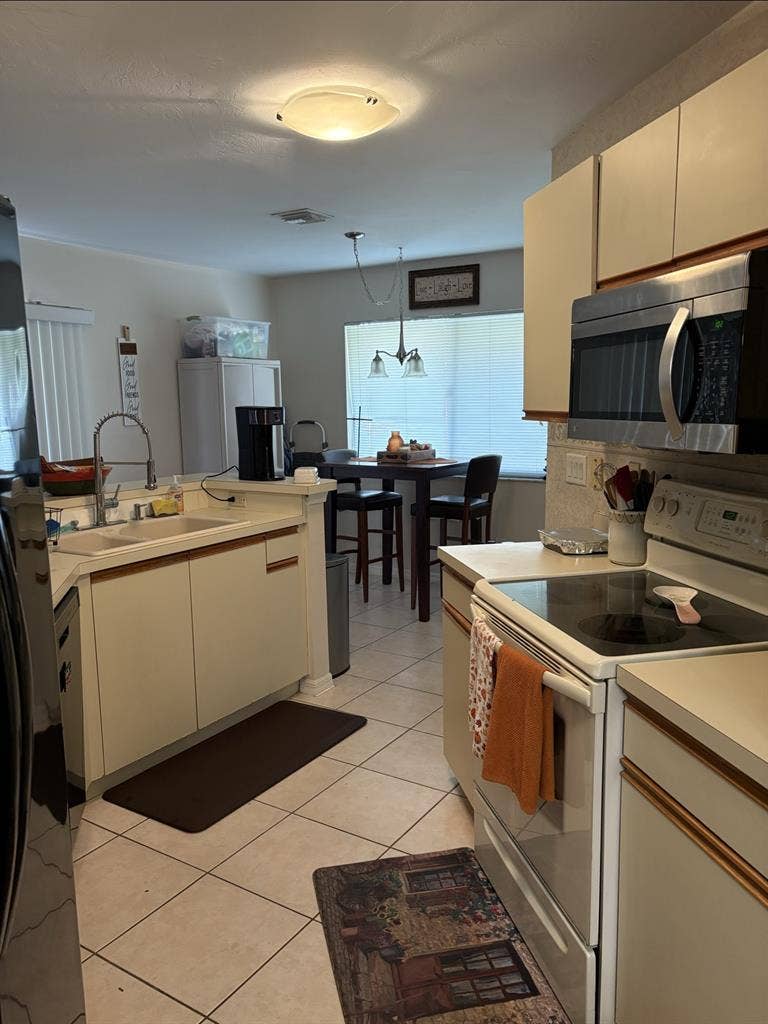 Responsible Roommate Needed