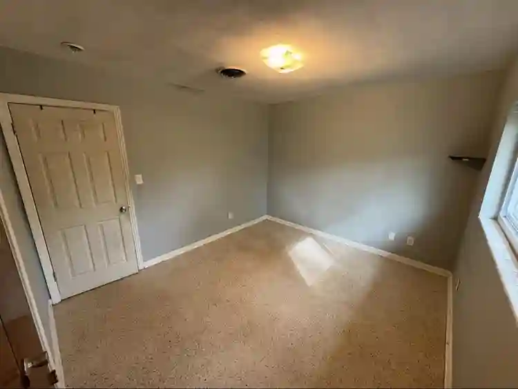 Room in heart of Maitland