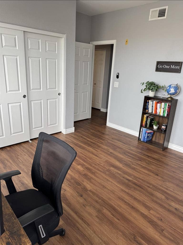 Room available in North Scottsdale