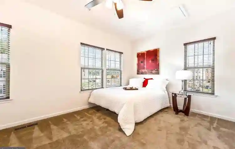 Needing a Roommate! $ all in!