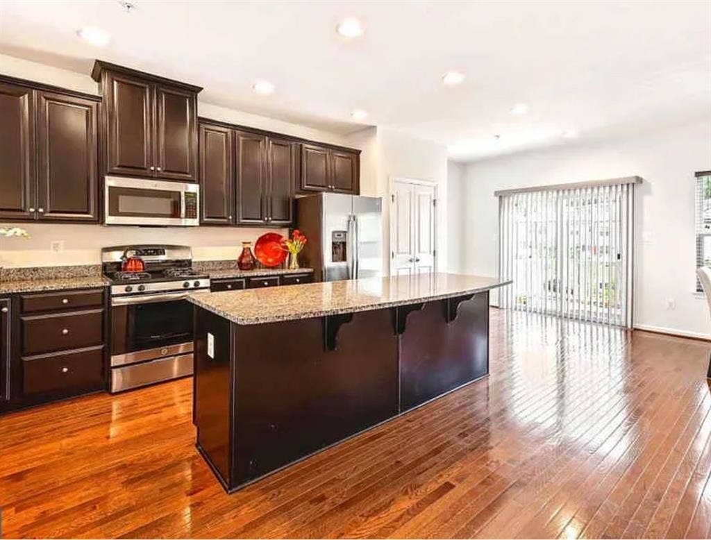 Needing a Roommate! $ all in!