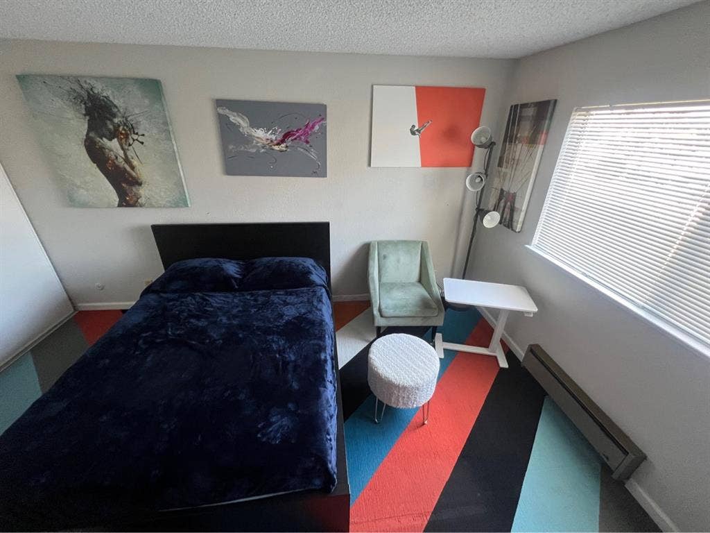 2 studios & a shared kitchen & bath