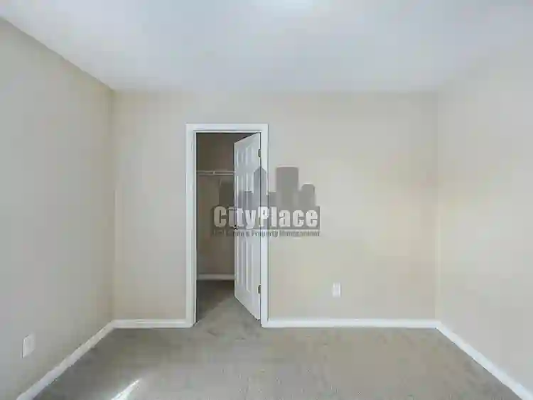 Rooms in a nice house