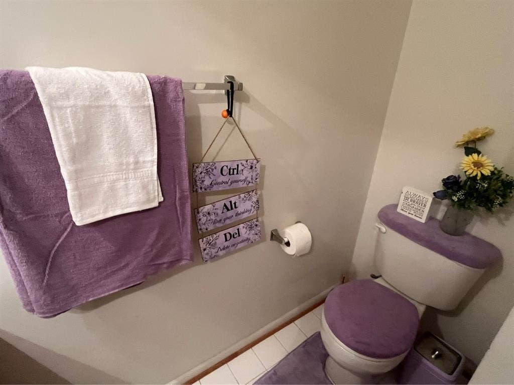 Serenity Room: Women only