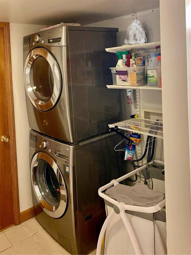 FurnishedRoom fullBath 2Fridge+more